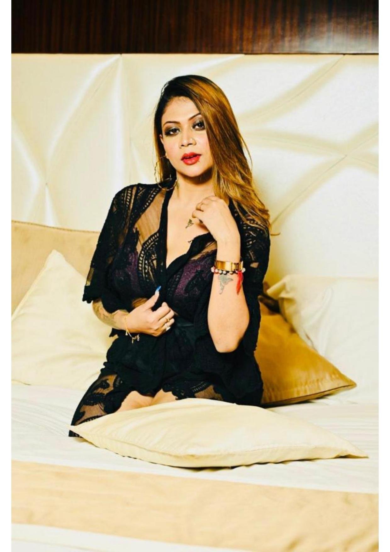  call girls Chattar Pur